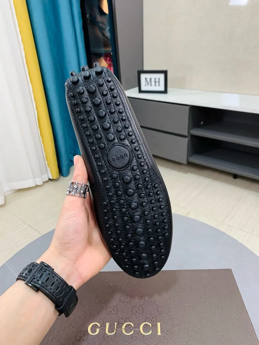 Men's men's shoes 💰458🌹🌹 Comes with packaging [GUCCI Gucci] original men's casual beanie shoes, original Italian imported special material cowhide embossing➕real first-layer sheepskin lining; equipped with precision stitching to highlight low-key luxury. The comfortable sole design maximizes the comfort and anti-slip properties of the shoe. The shoe shape is dignified and the low-key charm is not concealed! Natural and free new urbanism, code number: 38-44
